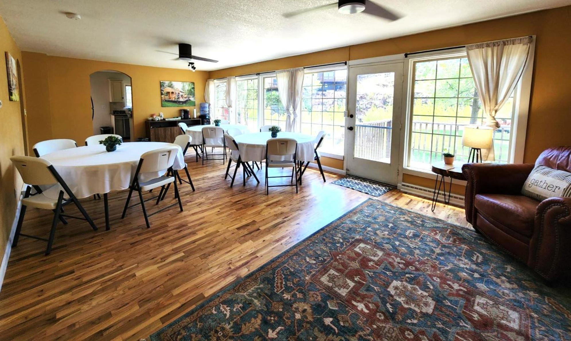 Weecasa Tiny Home Resort Lyons Exterior photo