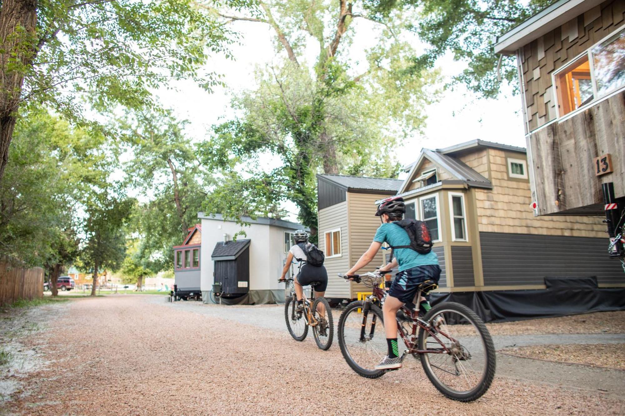 Weecasa Tiny Home Resort Lyons Exterior photo