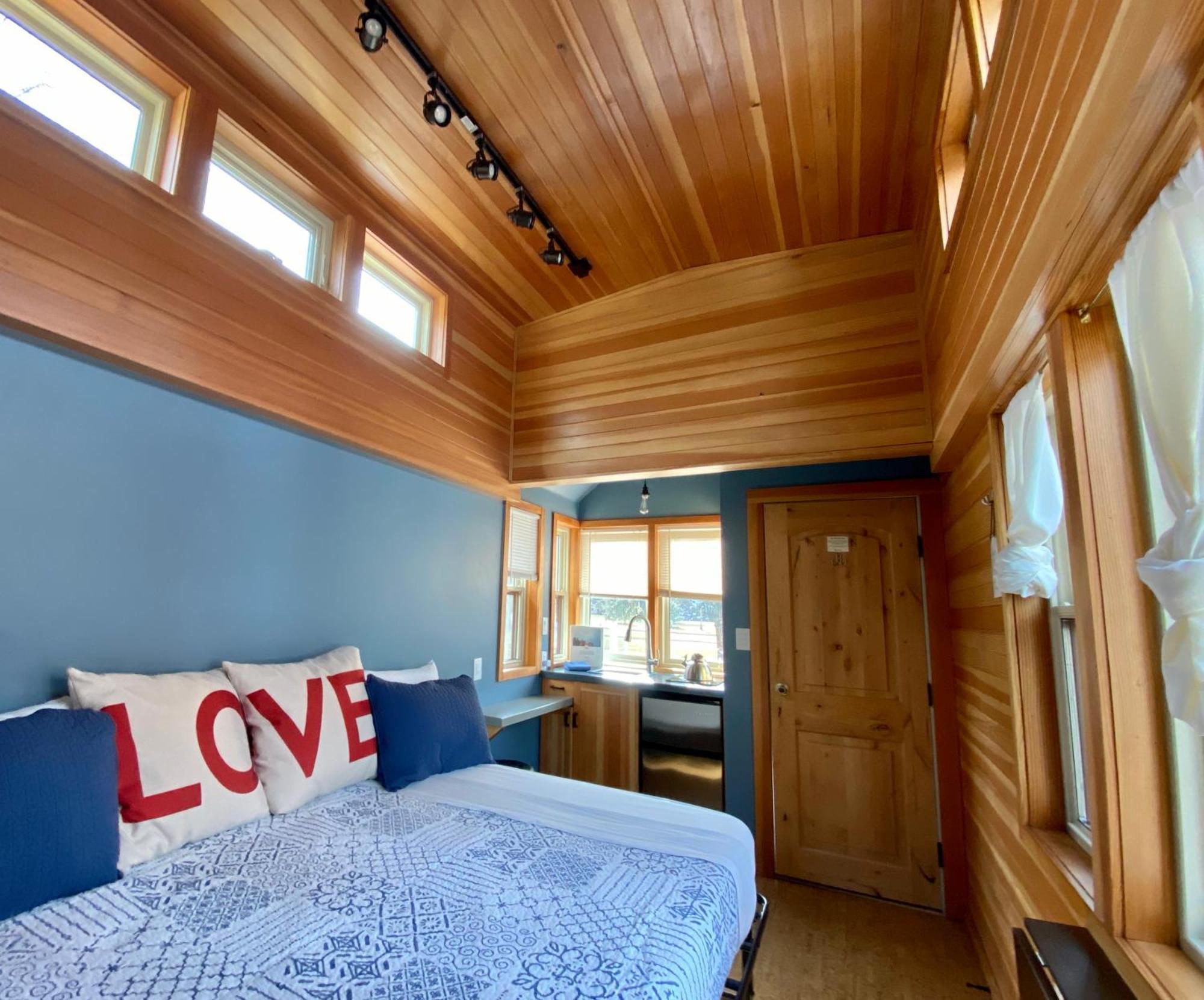 Weecasa Tiny Home Resort Lyons Room photo